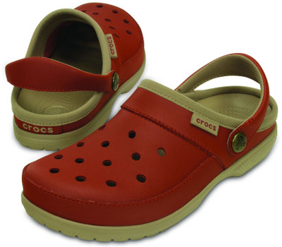 

Crocs Casual Shoe For Men(Burgundy), Rust/tumbleweed