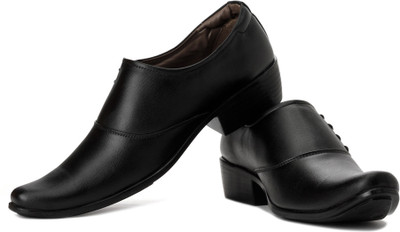 

Vulcan Knight Lace Up Shoes For Men(Black)