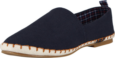 

Zobello Casuals For Men(Navy), Navy with red checked insole