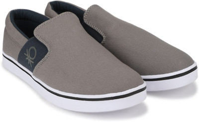 

United Colors of Benetton 16A8CORE1002I Canvas Loafers For Men(Grey, 904