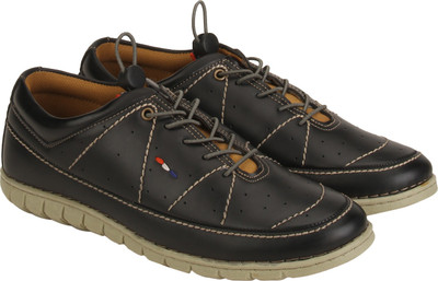 

Quarks Casuals For Men(Black