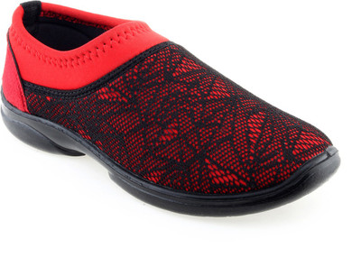 

Lancer Casuals For Women(Black, Red
