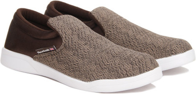 

REEBOK COURT SLIP ON Sneakers For Men(Brown, Earth/canvas/wht