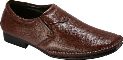 Bacca Bucci leather Slip On Shoes For Men(Brown