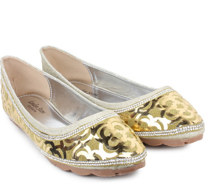

London Steps Bellies For Women(White
