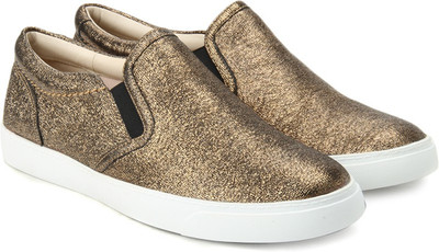 

Clarks Glove Puppet Gold Leather Sneakers For Women(Gold