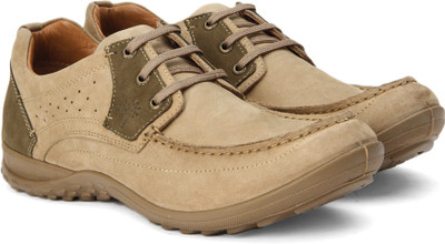 

Woodland Men Outdoor Shoes For Men(Green, Khaki
