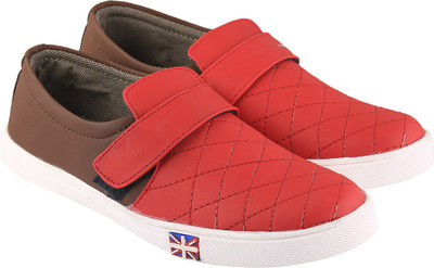 

Go India Store Loafers For Men(Red