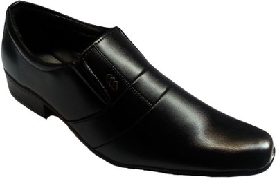 

Walk N Style Black Slip On Shoes For Men(Black