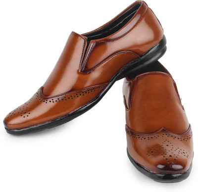 

Beonza Slip On Shoes For Men(Brown)