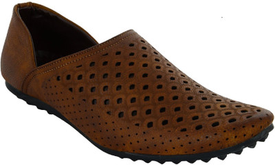 

Welling Casuals For Men(Brown
