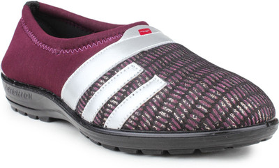 

TRV Casual Shoes For Women(Multicolor), Rani