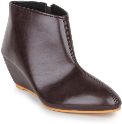 

Shenaya Boots For Women(Brown)