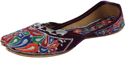 

Saashiwear Punjabi Women Jutis For Women(Purple)