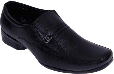 

Dutch Benson Slip On For Men(Black