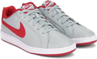 Nike COURT ROYALE Sneakers