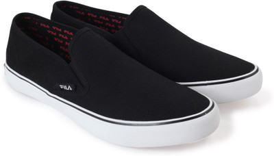 

Fila Canvas Shoes For Men(Black, Blk