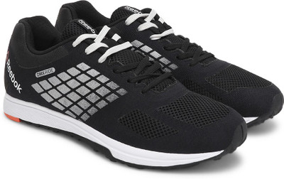 

REEBOK QUANTUM TR Training & Gym Shoes For Men(Black, Silver, Blk/gravel/red/mat silver