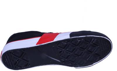 Sparx Sneakers