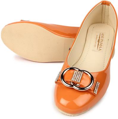 Anupamaa Peach Buckle Bellies