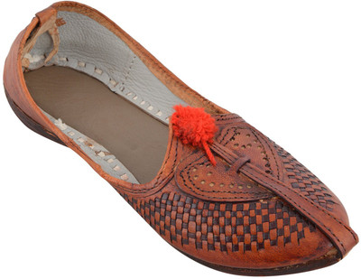 

Porcupine Indian Traditional Mojaris For Men(Brown)