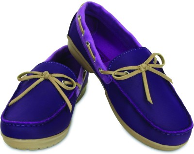 

Crocs Casual Shoes For Women(Purple), 15753-5f3