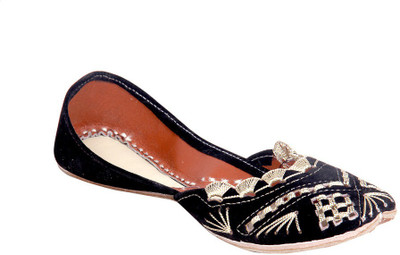

Panahi Velvet Light weight Ethnic Punjabi Jutti Mojaris For Women(Black