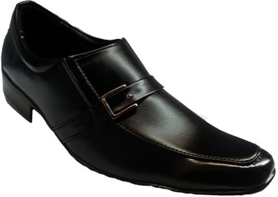 

Walk N Style Black Slip On Shoes For Men(Black