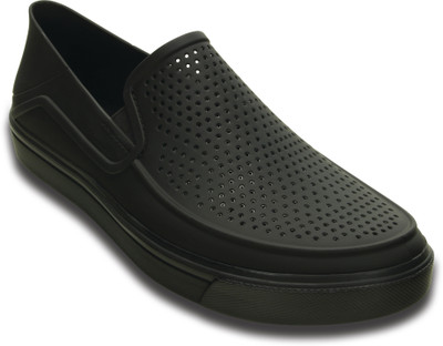 

Crocs Casuals For Men(Black