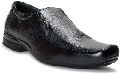 

Bacca Bucci Black Slip On Shoes For Men(Black