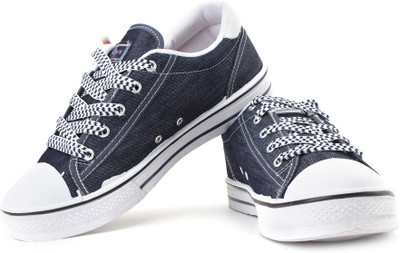 

Sparx SM-52 Canvas Sneakers For Men(Blue, White)