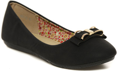 

Flat n Heels Bellies For Women(Black)