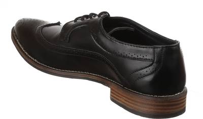 Brandvilla Lace Up