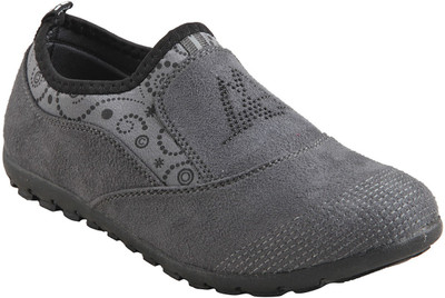 

Adorn Active and Cool Casual Shoes For Women(Grey