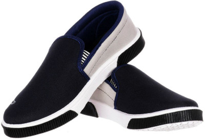 

Fuoko CROCODILE Loafers For Men(Blue, Grey)
