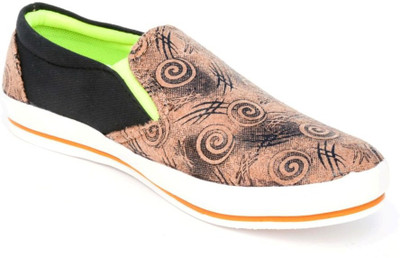 

TheWhoop Black Brown Mix Canvas Shoes For Men(Brown