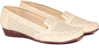

Adorn Latest Fashion Bellies For Women(Beige, Cream