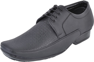 

THAKURR Slip On For Men(Black