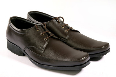 

Promila Enterprises For Men(Brown)