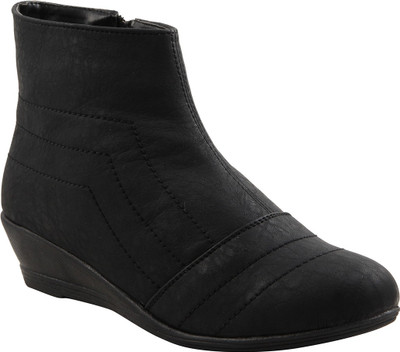 

Adorn Comfort & Durable Boots For Women(Black