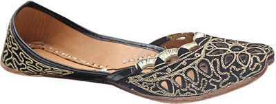 

Port Ladies Black Punjabi Jutti Jutis For Women(Black