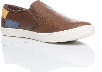 

North Star by Bata WESLEY Loafers For Men(Brown