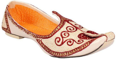 

Sunlife Mehta'S Slip On For Men(Multicolor, White
