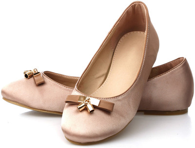 

Vero Couture Champagne Hue Bellies For Women(Beige