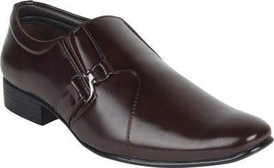 

Guava Slip On Shoes For Men(Black, 03;black