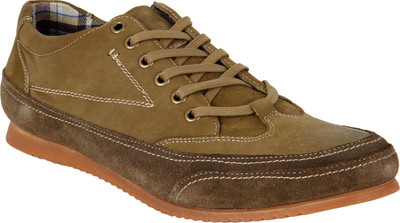

Numero Uno Casual Shoes For Men(Brown), Olive