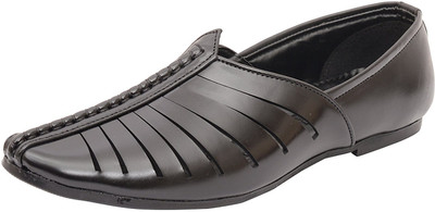 

Kolapuri Center Jutis For Men(Black