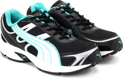 

Puma Carlos Men Running Shoes For Men(Black), Black;puma silver;atlantis