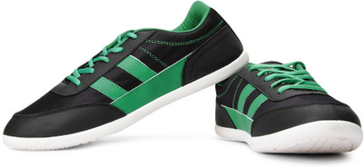 

Globalite Cruze Men Sneakers For Men(Green, Black, Black;green