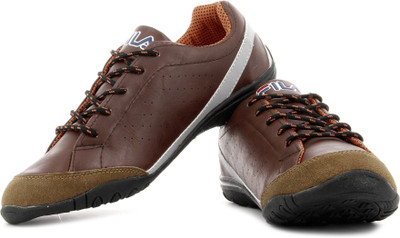 

Fila Wallas Sneakers For Men(Brown), Brwn;orng